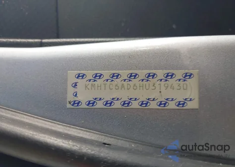 2017 Hyundai Veloster Value Edition из США, поврежденный, VIN KMHTC6AD6HU319430